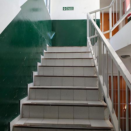 Acogedor Monoambiente Con Parking Apartment Neuquen Exterior photo