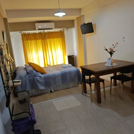 Acogedor Monoambiente Con Parking Apartment Neuquen Exterior photo